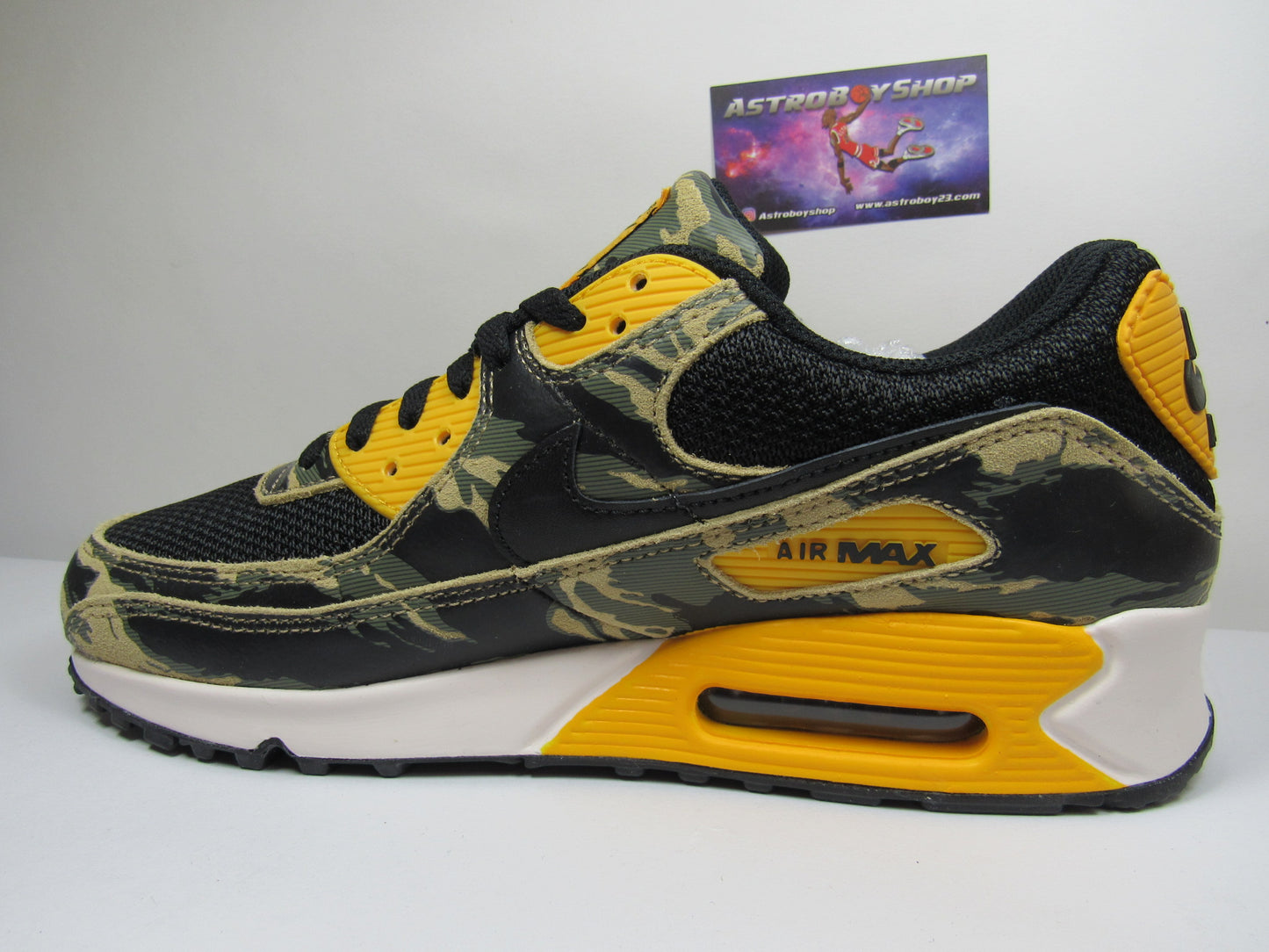 NIKE AIR MAX 90 "CAMOUFLAGE GOLD" EN CAJA