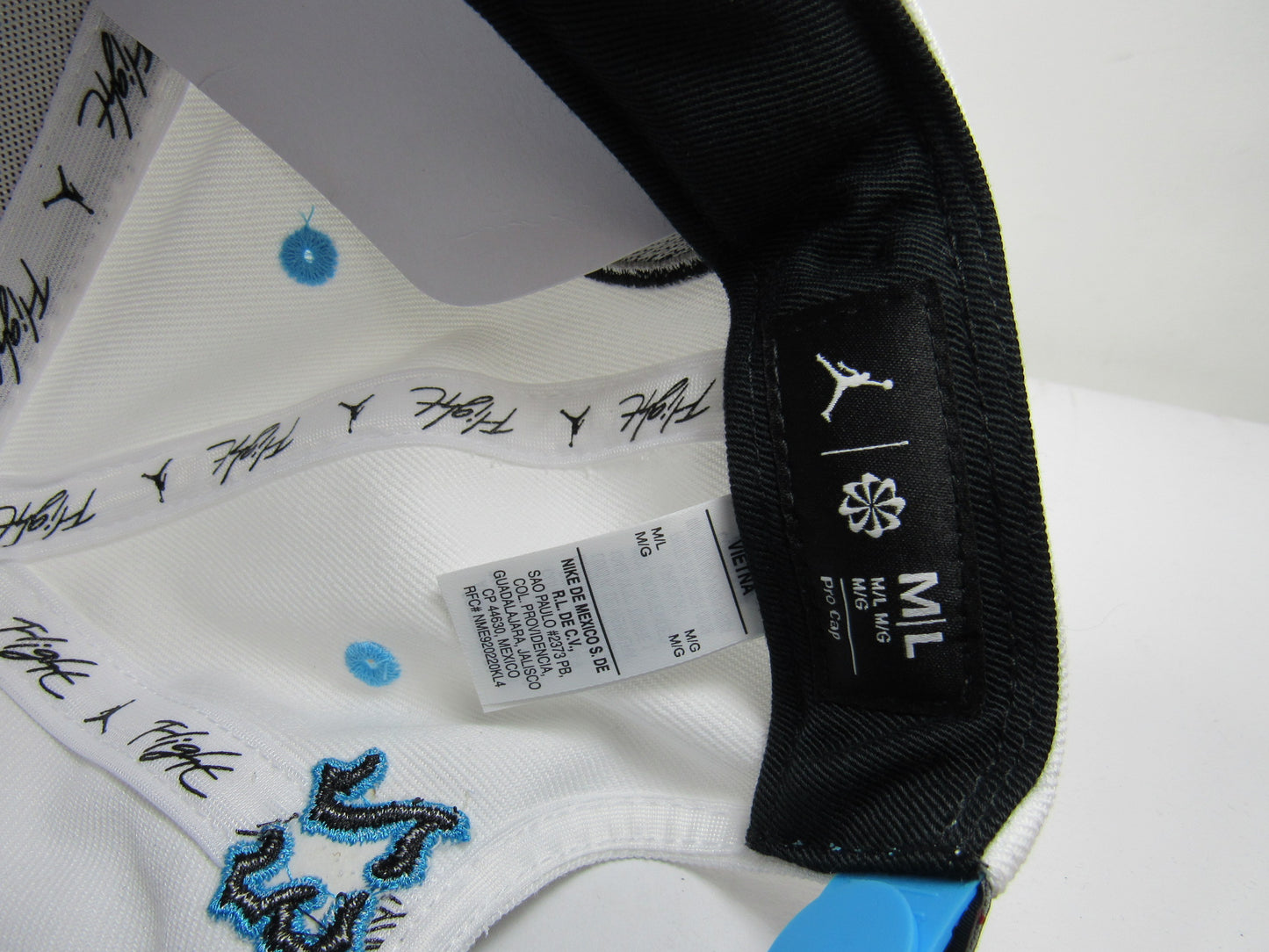 GORRA PLANA JORDAN MVP PRO WHITE BLUE (M/L)