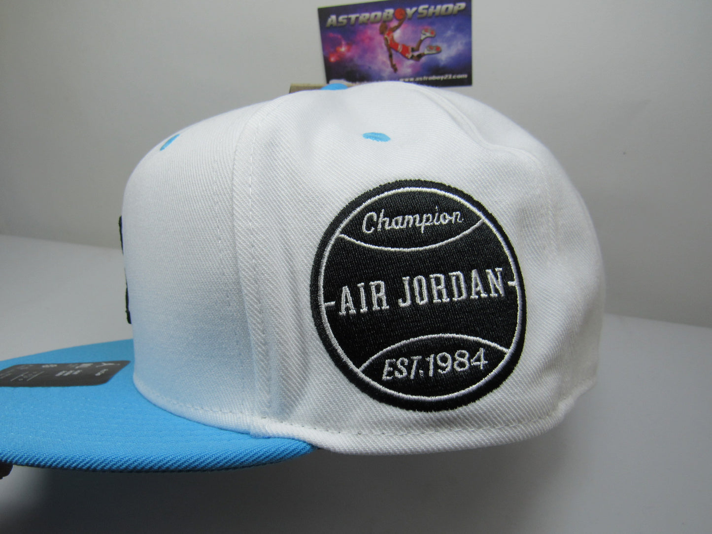 GORRA PLANA JORDAN MVP PRO WHITE BLUE (M/L)