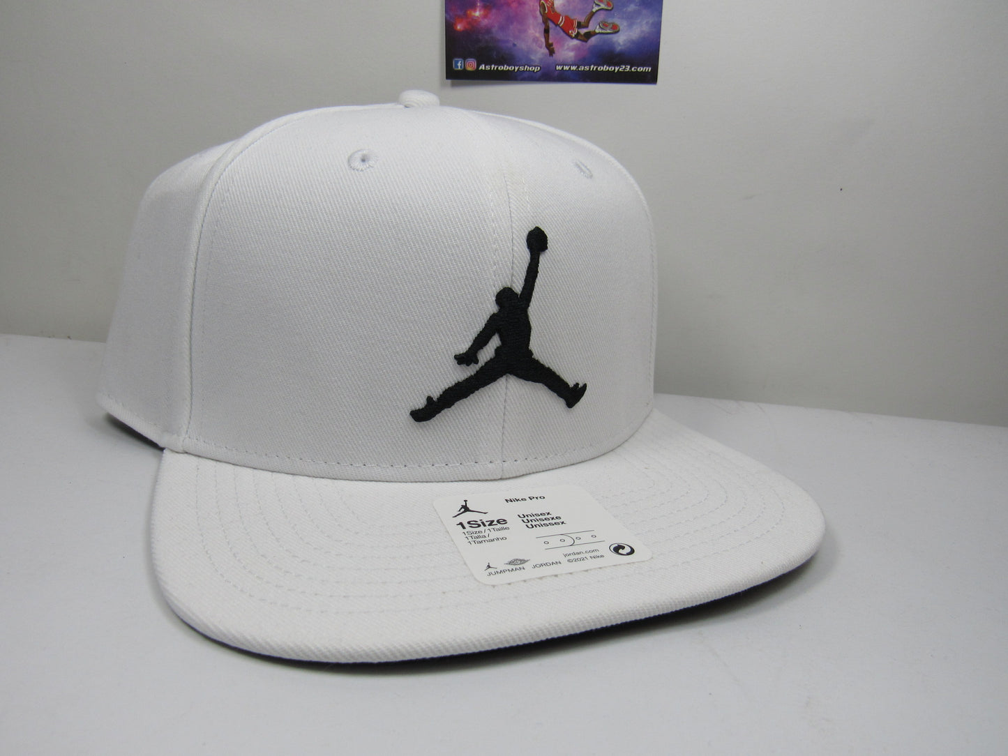 GORRA JORDAN PLANA PRO WHITE BORDADO GRUESO (2021) PLANA UNITALLA