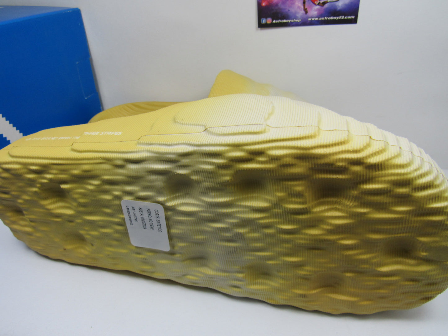 SANDALIAS ADILETTE22 "ALUMINA OAT" EN CAJA