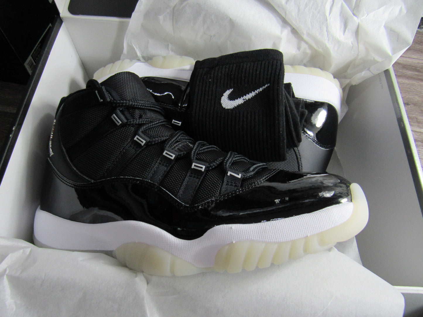 JORDAN 11 JUBILEE 25 TH ANNIVERSARY EN CAJA