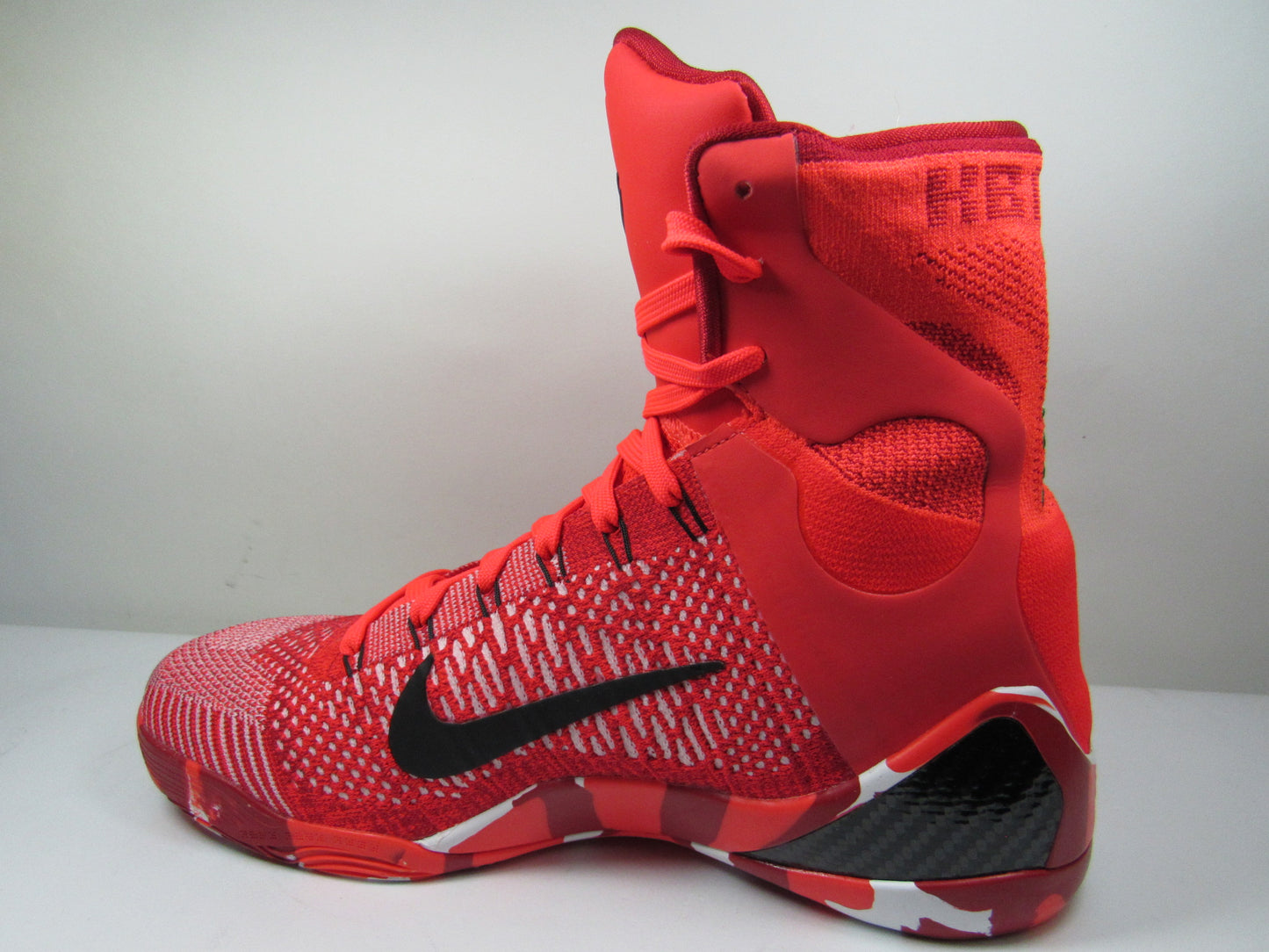 KOBE 9 ELITE CHRISTMAST EN CAJA