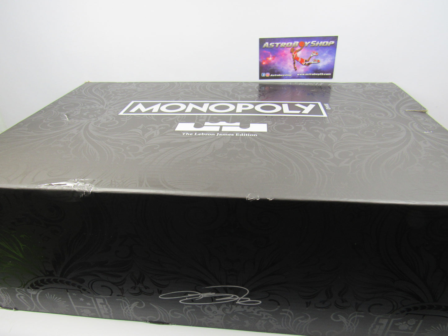 LEBRON 22 MONOPOLY TIE DYE EN CAJA