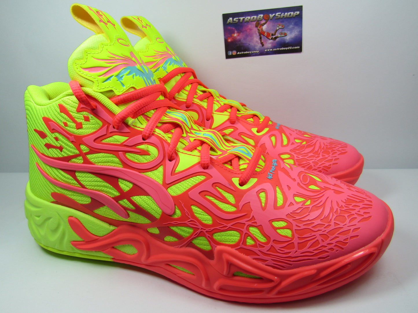 PUMA MELO MB04 LOVE EN CAJA