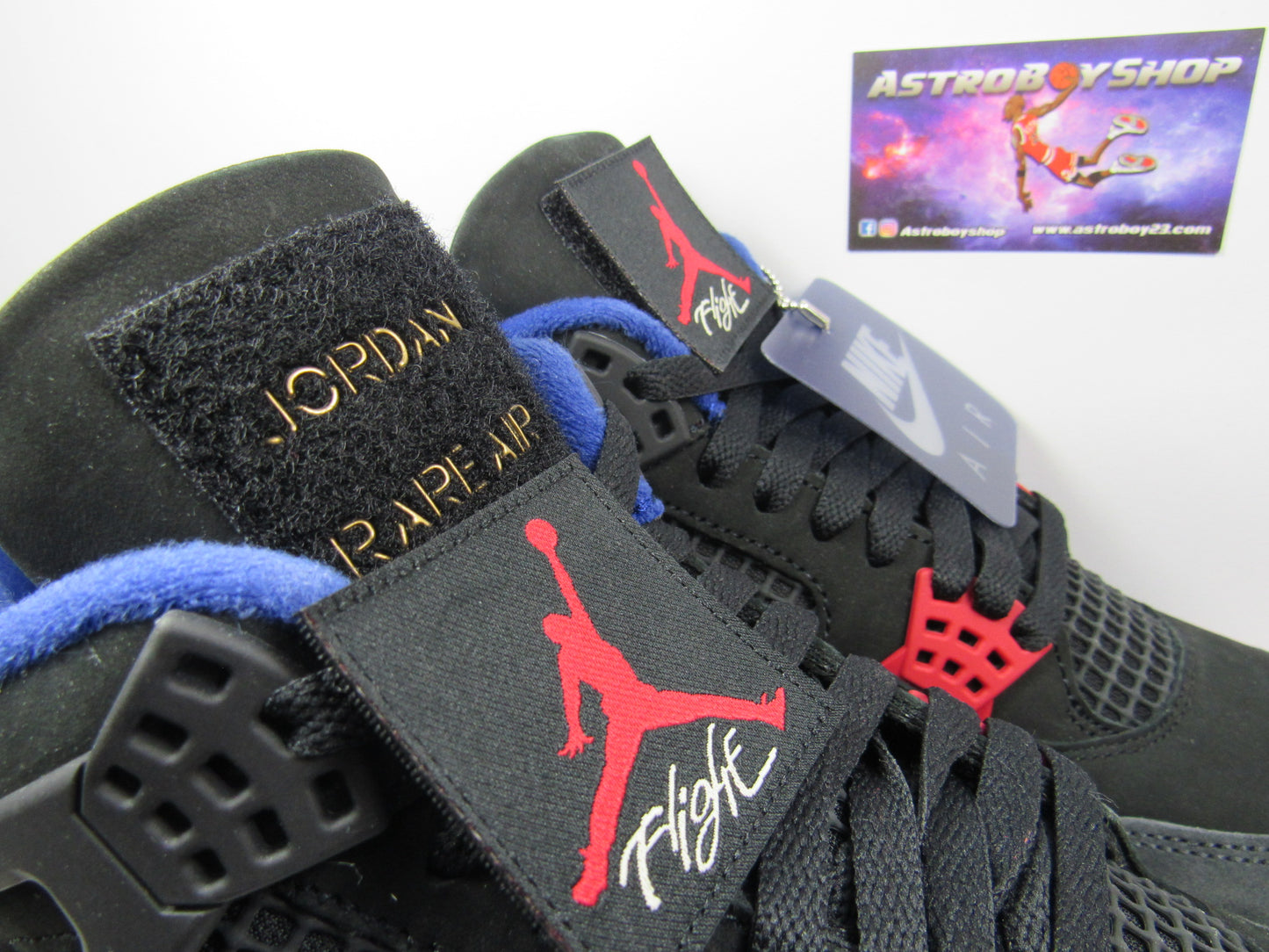 JORDAN 4 RARE AIR "LETRAS DORADAS" EN CAJA