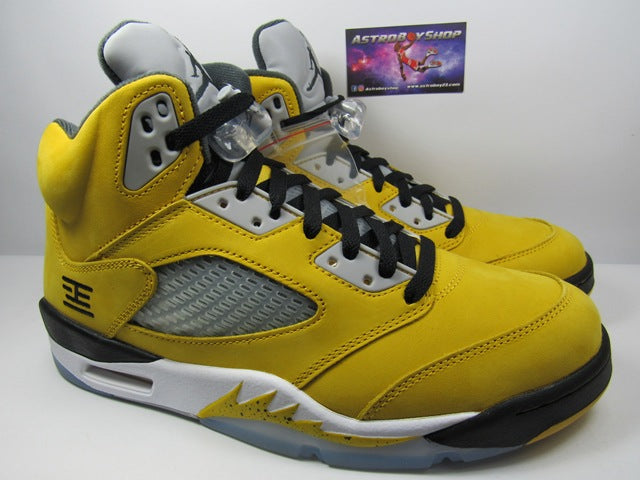 JORDAN 5 T23 TOKIO 2025 EN CAJA