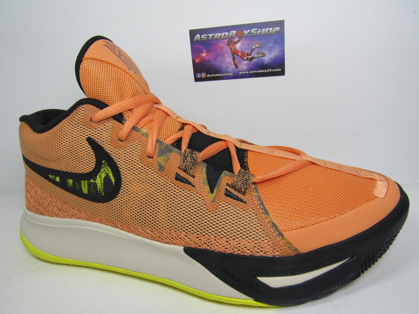 KYRIE IRVING FLYTRAP 6 "ORANGE" EN CAJA