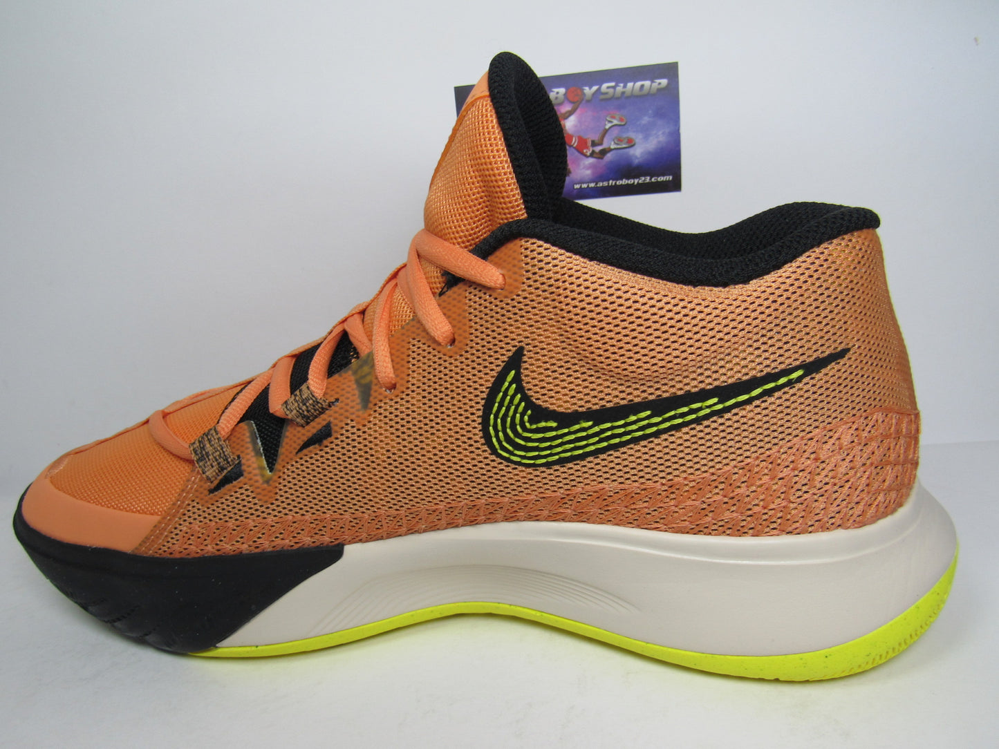 KYRIE IRVING FLYTRAP 6 "ORANGE" EN CAJA