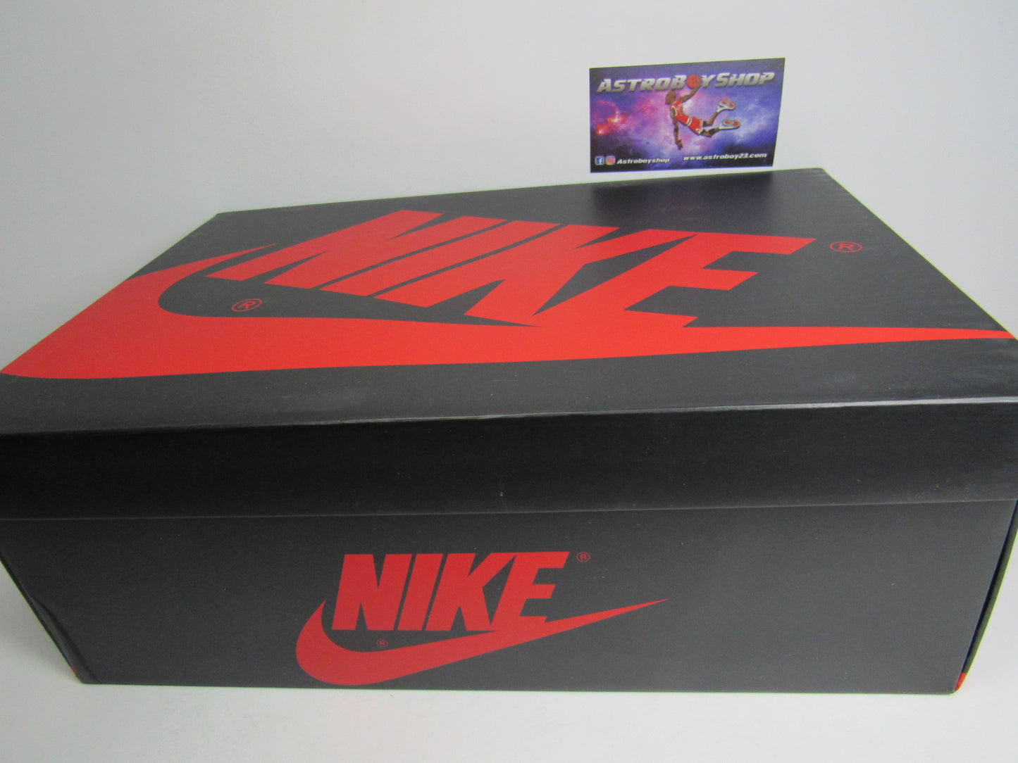 JORDAN 1 HIGH "SPIDER VERSE" KIDS EN CAJA