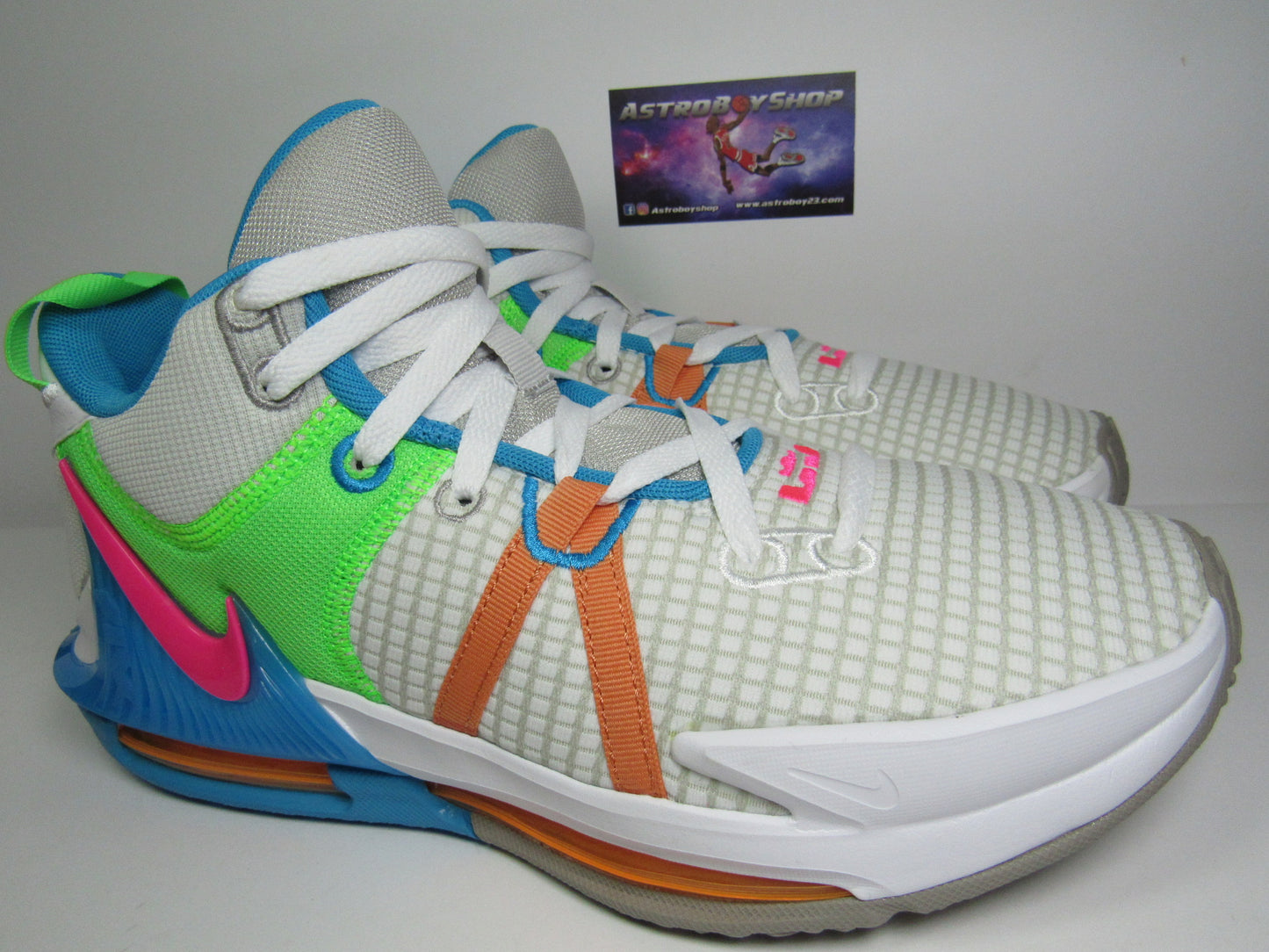 LEBRON WITNESS 7 GREY FOG EN CAJA