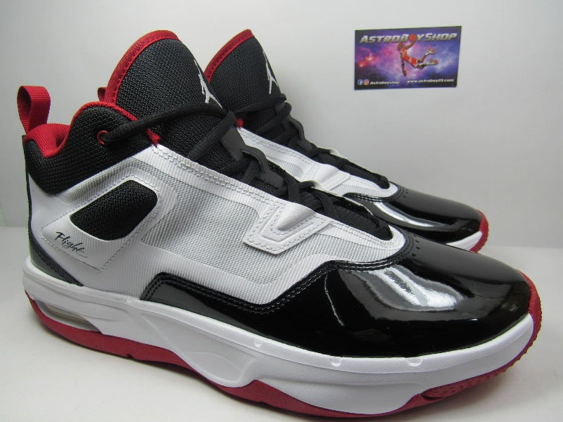 Jordan stay loyal 3 white gym red en caja
