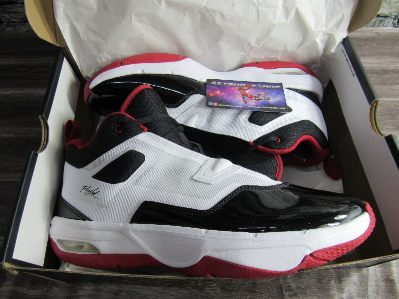 Jordan stay loyal 3 white gym red en caja