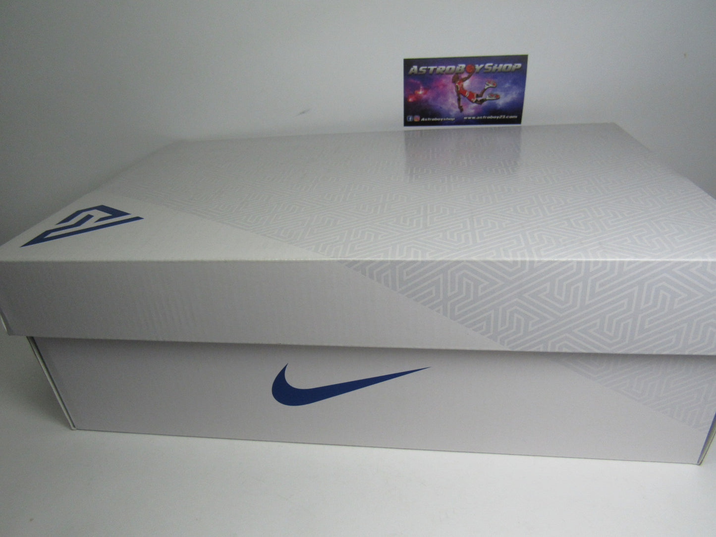 GIANNIS IMMORTALITY 2 BRED EN CAJA