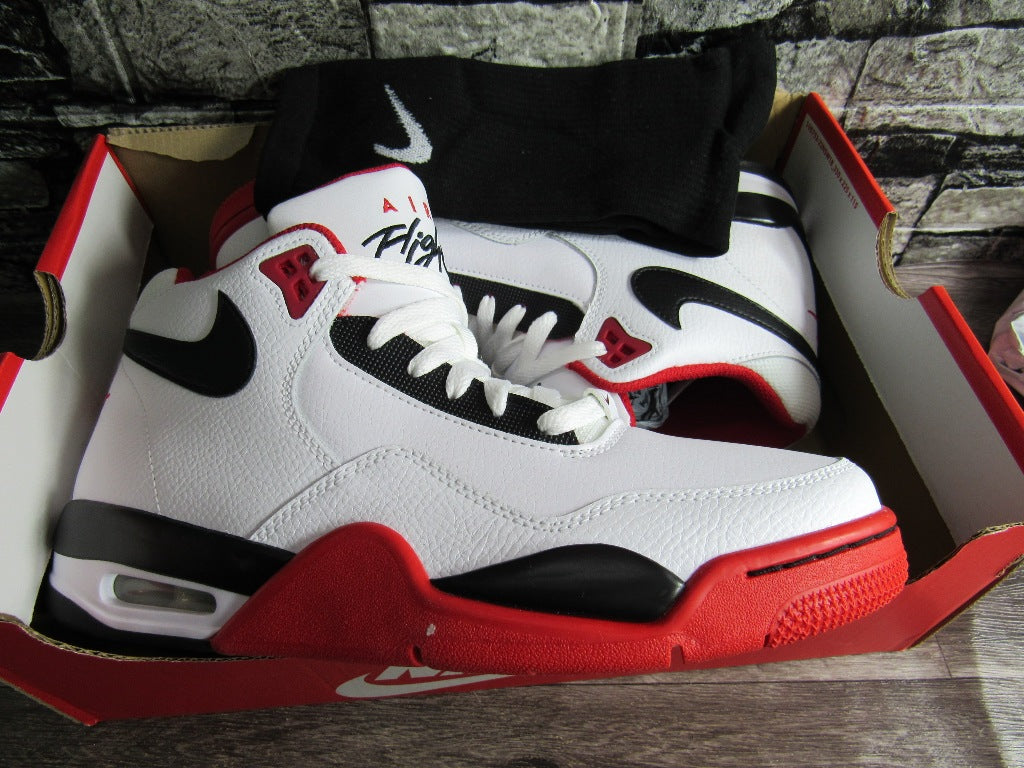 NIKE FLIGHT LEGACY WHITE RED EN CAJA