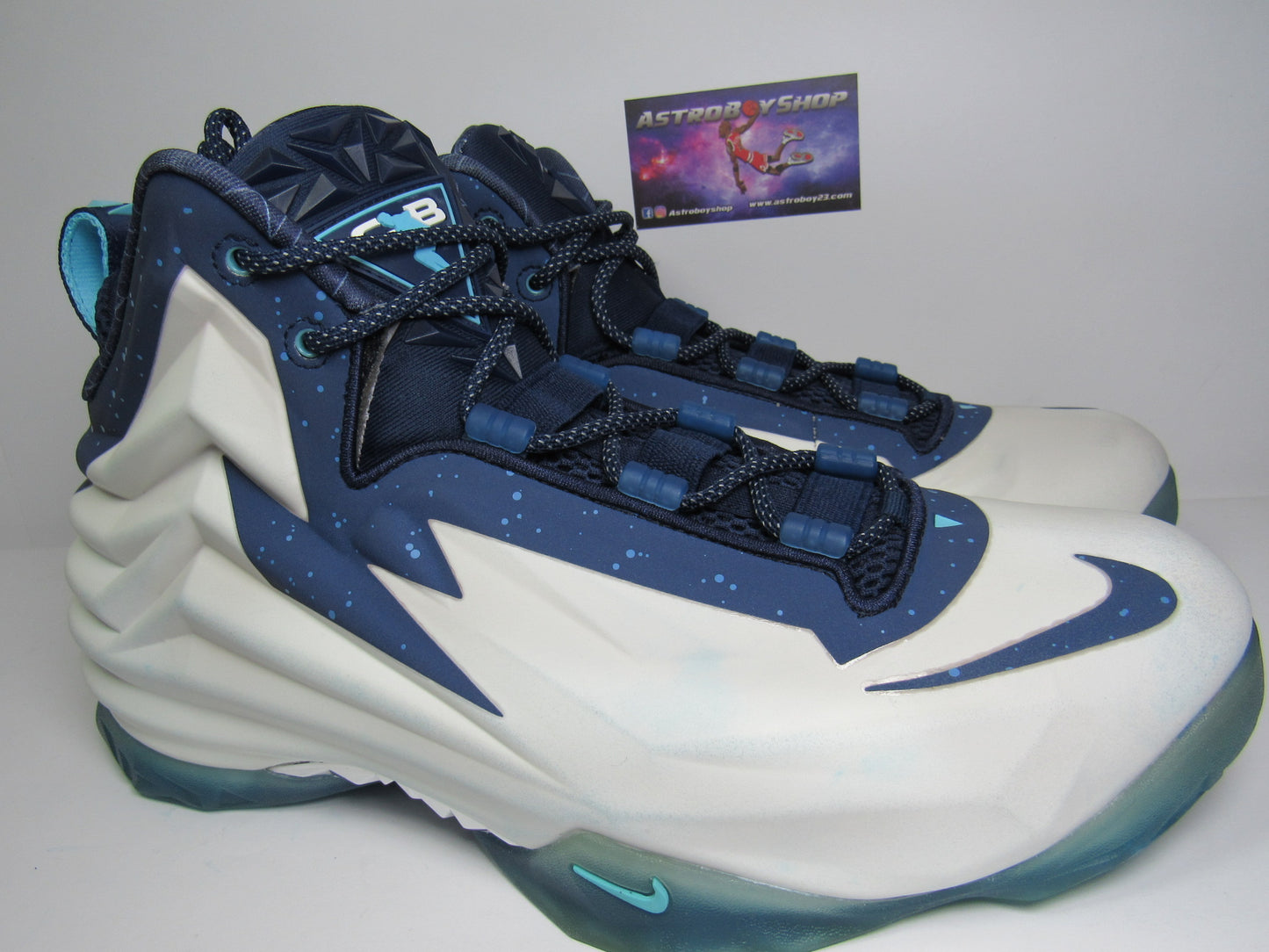 NIKE CHUCK POSITE NAVY EN CAJA