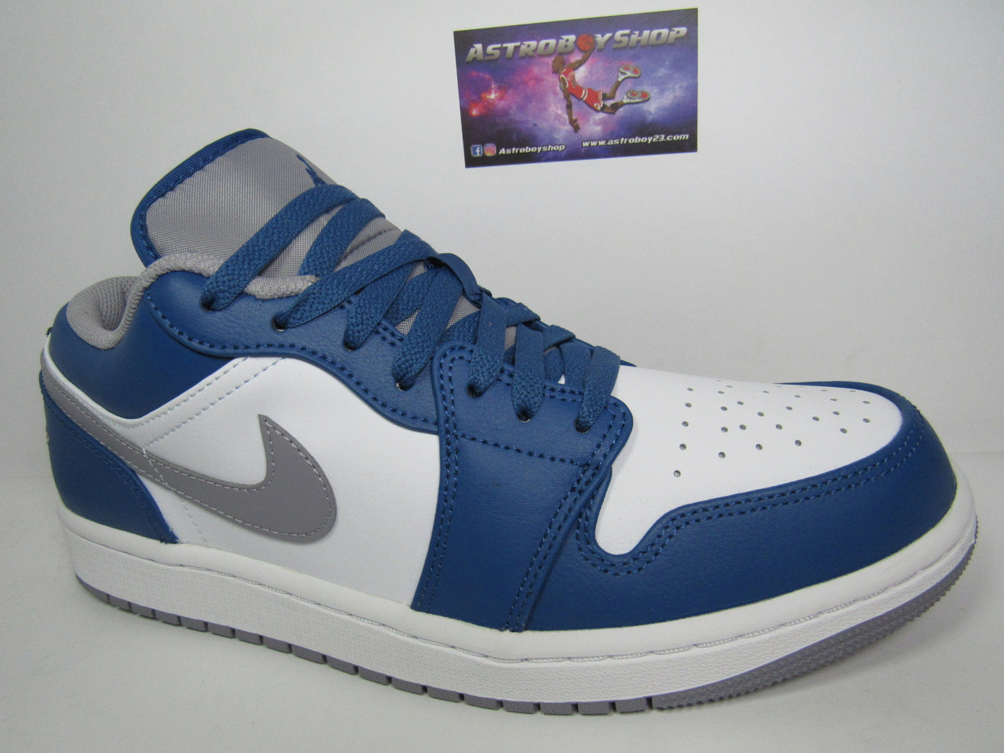 JORDAN 1 LOW TRUE BLUE EN CAJA