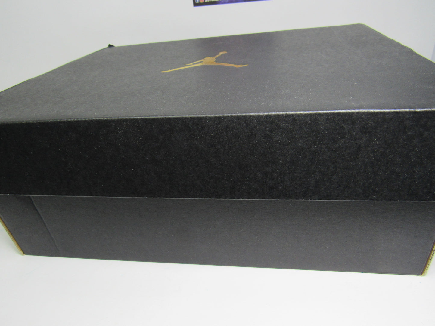 JORDAN 1 MID (PS) KIDS EN CAJA (22 CM)
