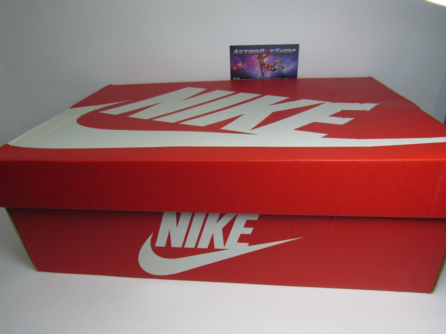 PIPPEN AIR MORE UPTEMPO "ANIMAL" EN CAJA