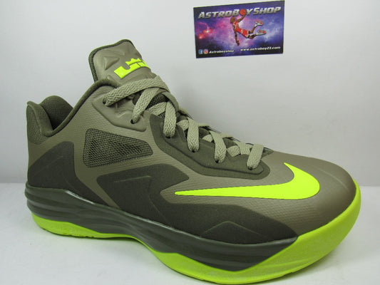 LEBRON ST3 DUNKMAN EDITION EN CAJA DE REPUESTO