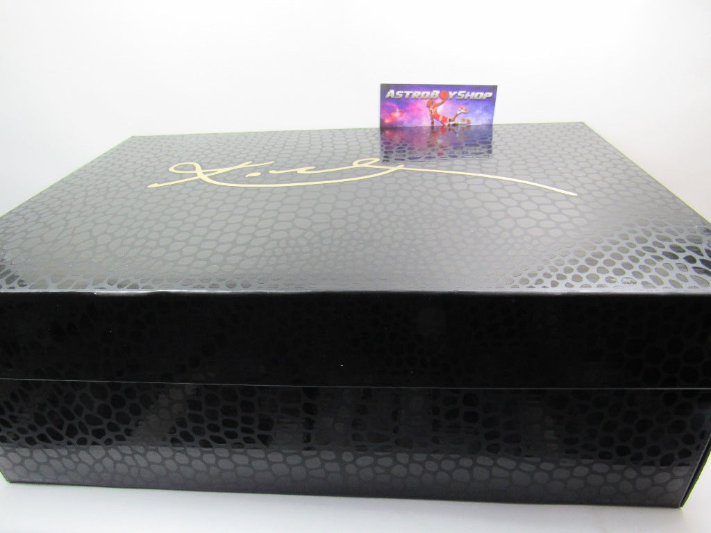 KOBE 5 DODGER EN CAJA CON EXTRA LACES