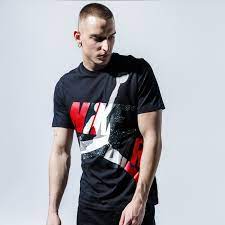 PLAYERA JORDAN CLASSICS BIG LOGO BLACK