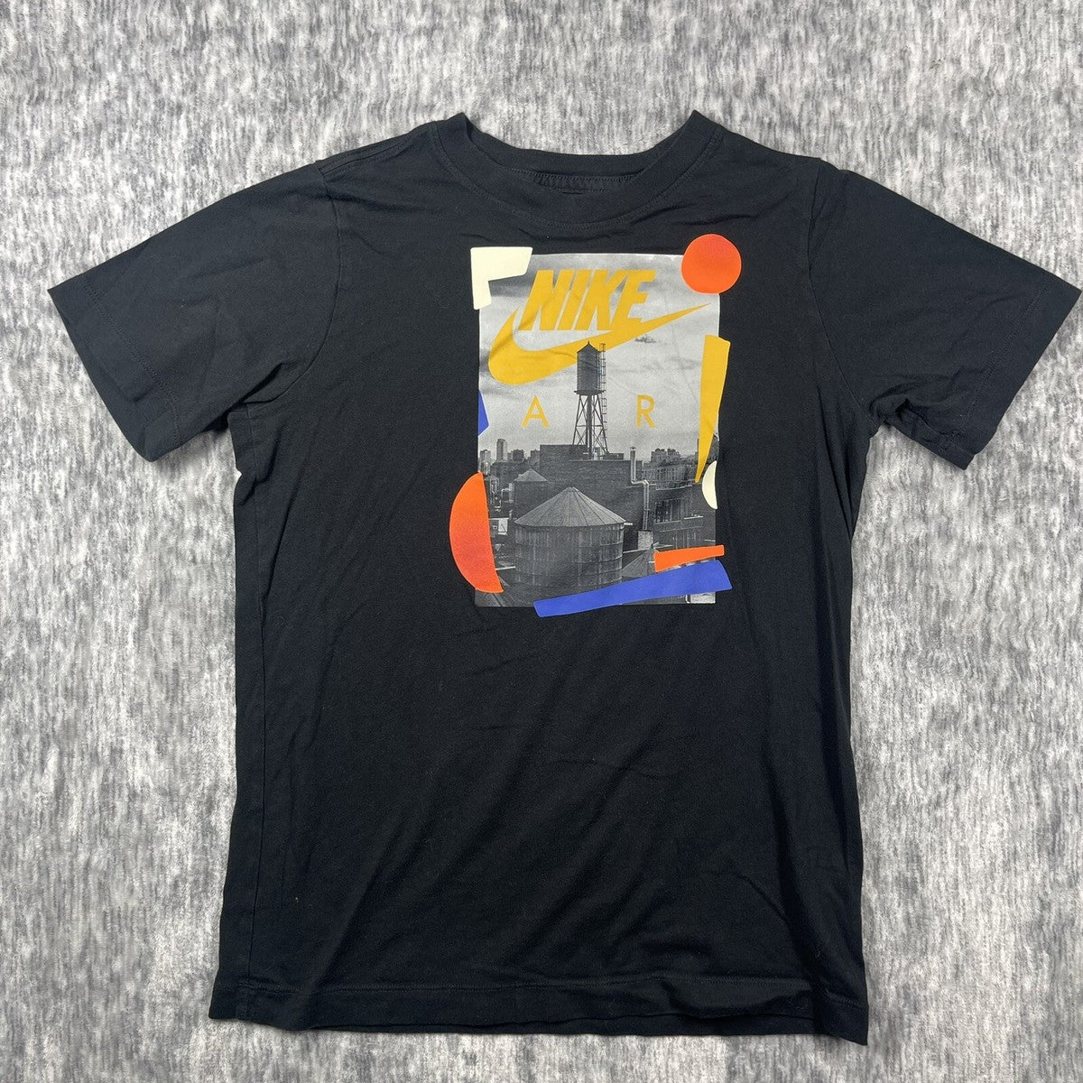 PLAYERA NIKE WATER TOWER COTTON TEE STANDAR FIT