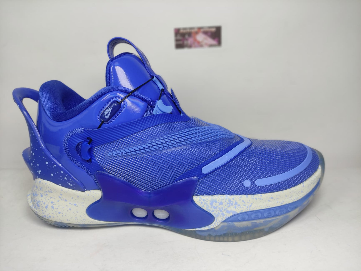 NIKE ADAPT BB 2.0 BLUE CON CARGADOR , BASE Y CABLE