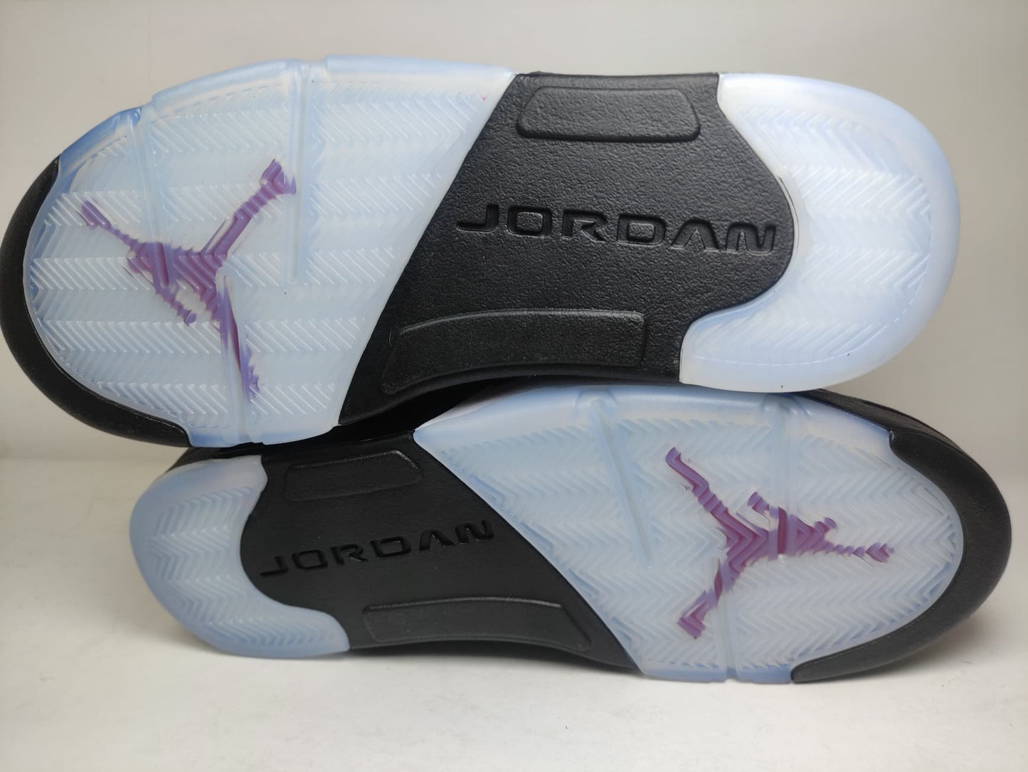 JORDAN 5 TORO BRAVO EN CAJA