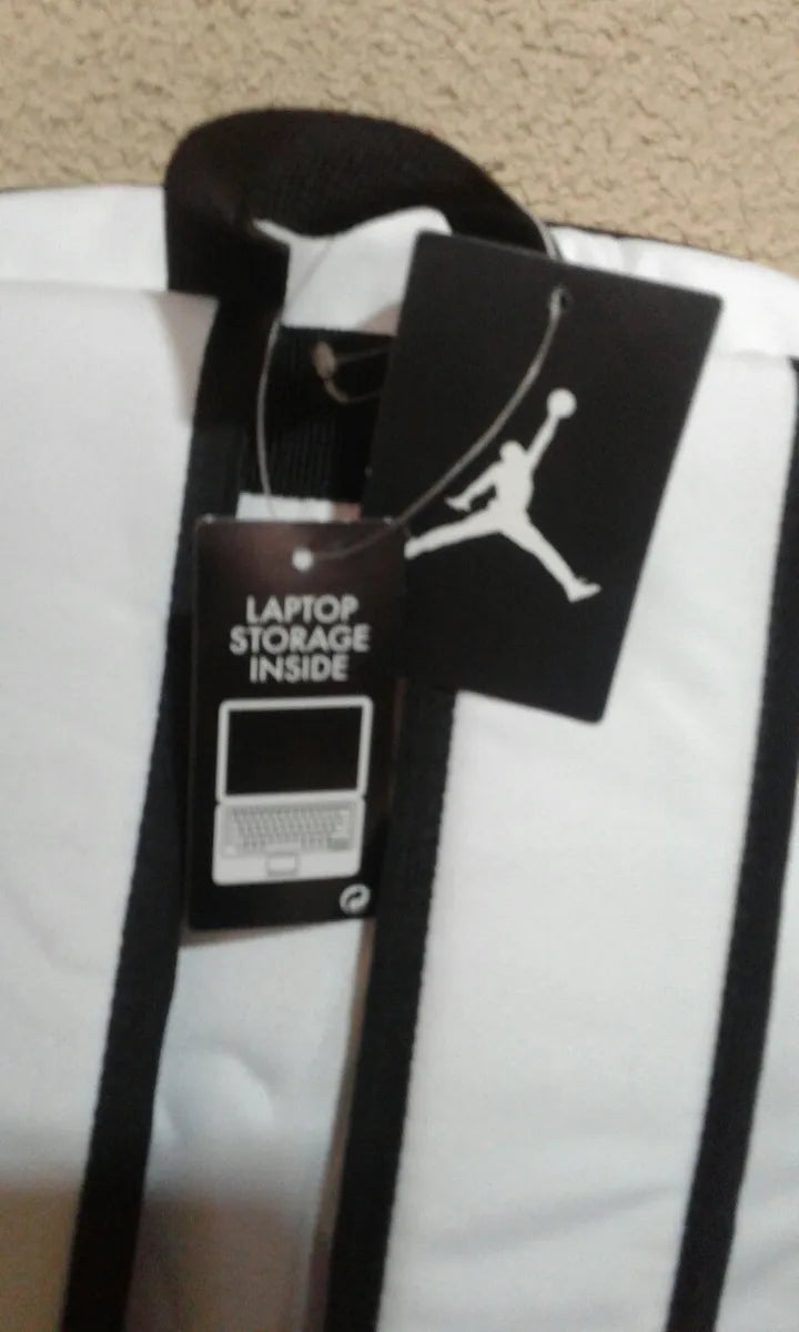 MOCHILA JORDAN BAGPACK SCHOOL CONCORD ESP LAPTOP 15"