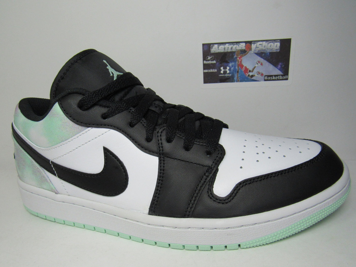 JORDAN 1 LOW "TIE DYE" EN CAJA CON EXTRA LACES