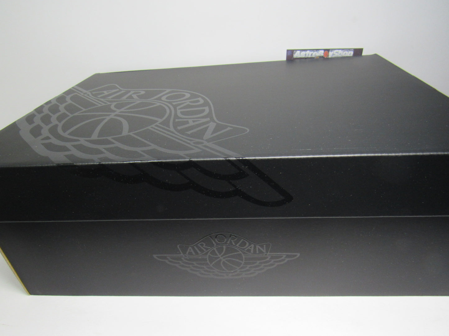 JORDAN 1 MID SE "ZEN MASTER" TIE DYE EN CAJA