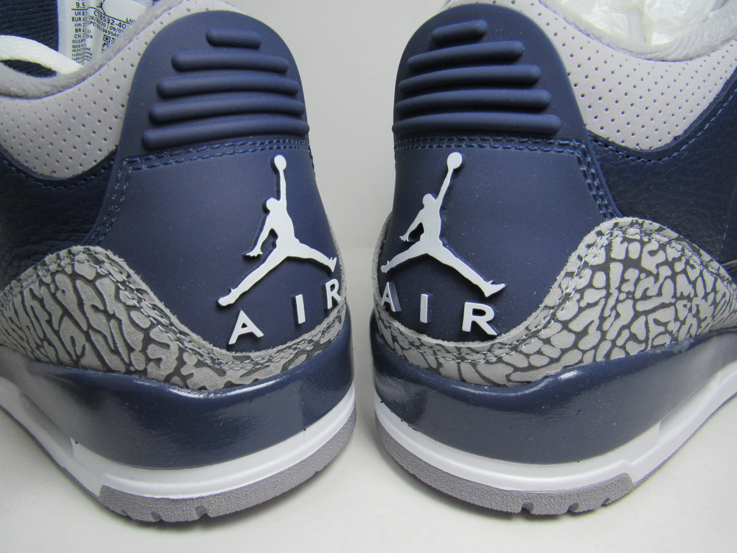 JORDAN 3 GEORGETOWN EN CAJA