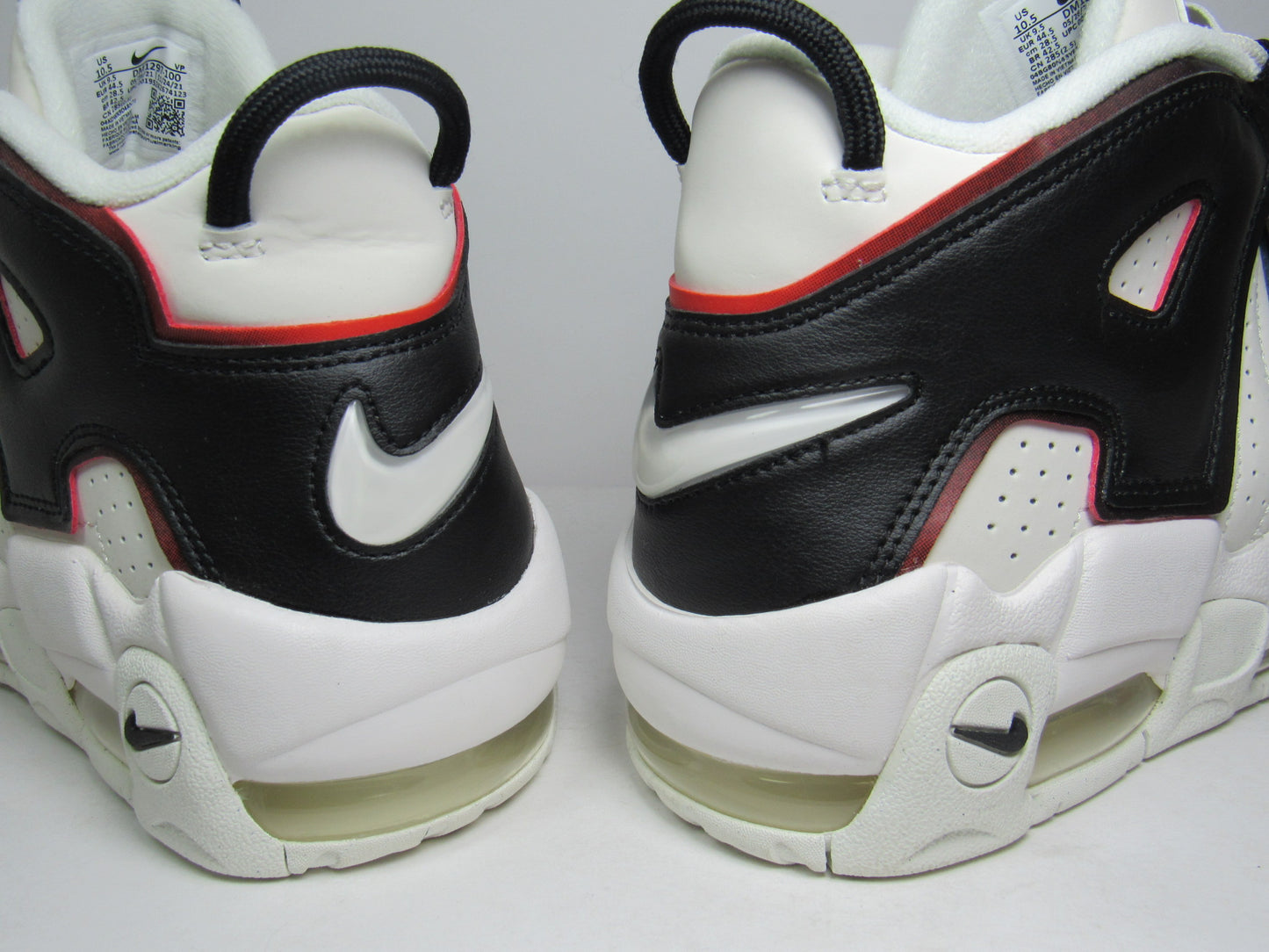PIPPEN AIR MORE UPTEMPO "PRIMARY COLORS" EN CAJA