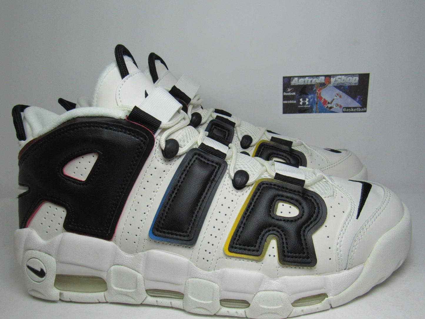 PIPPEN AIR MORE UPTEMPO "PRIMARY COLORS" EN CAJA
