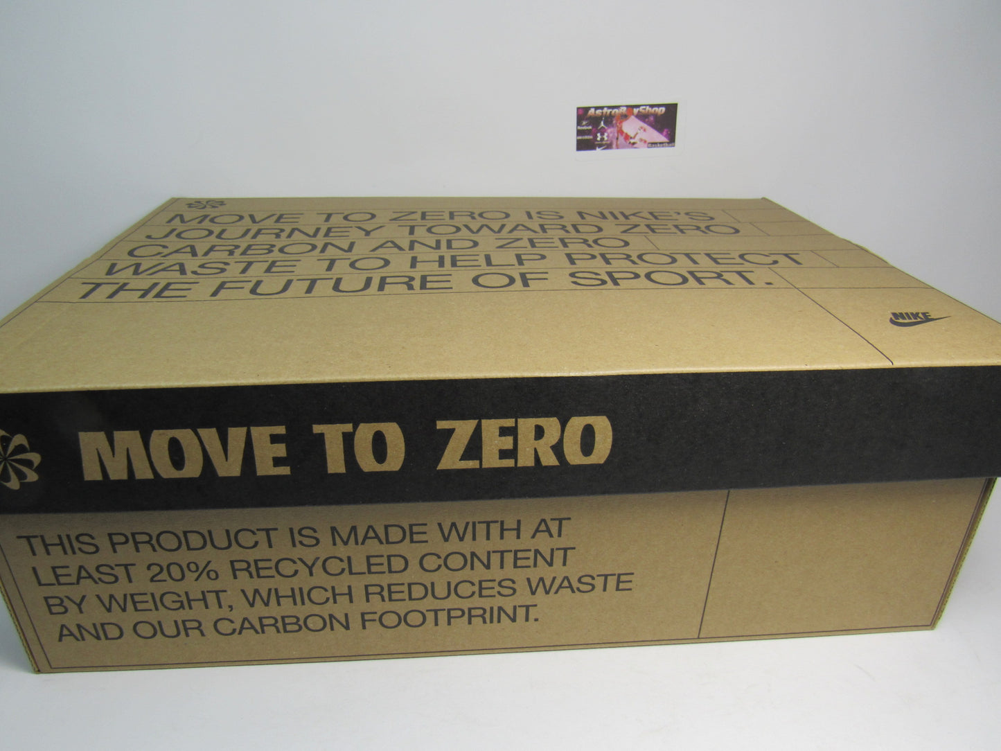 NIKE AIR FORCE ONE TRASH WHITE EN CAJA