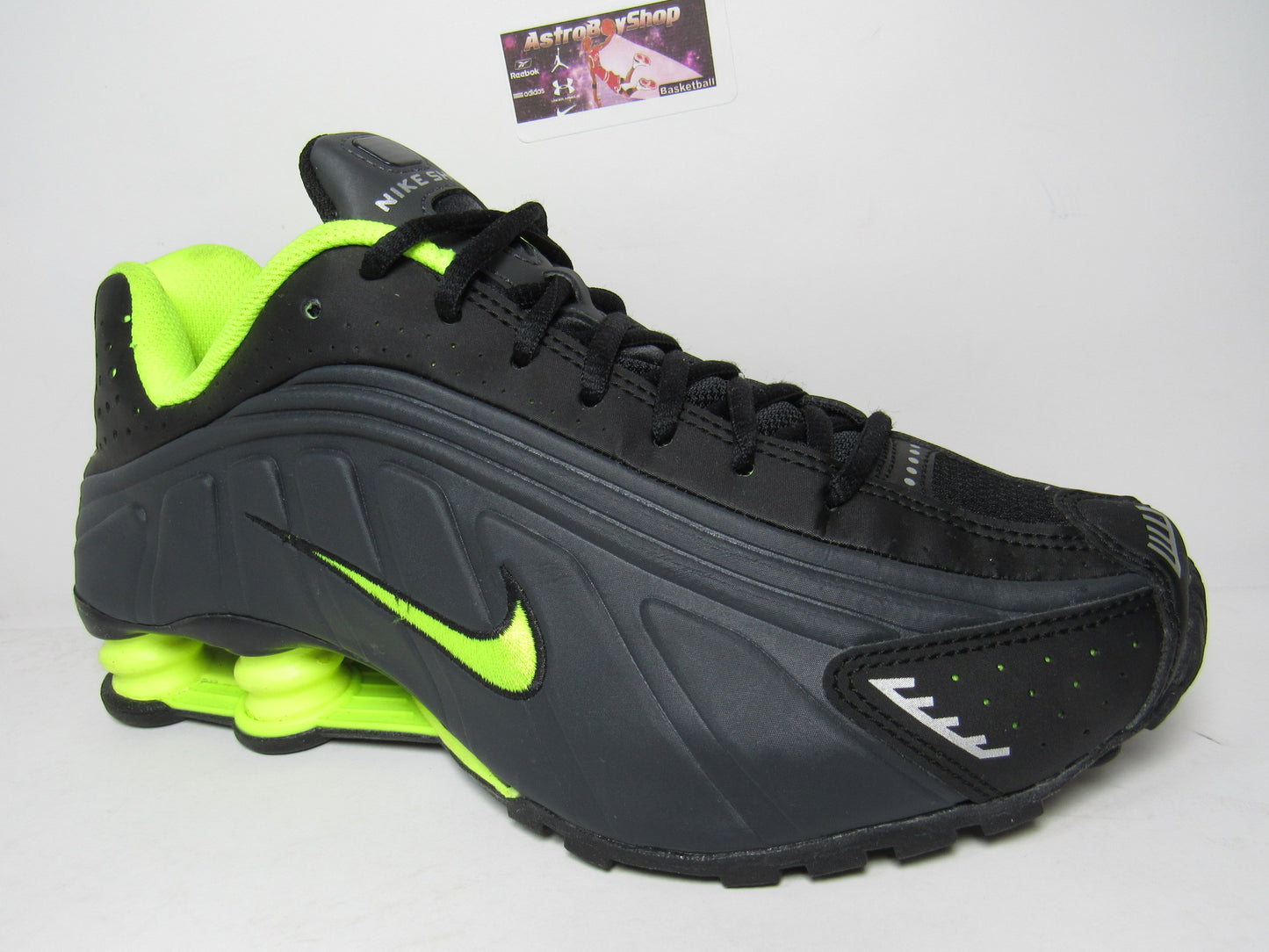 NIKE SHOX R4 BLACK VOLT EDITION