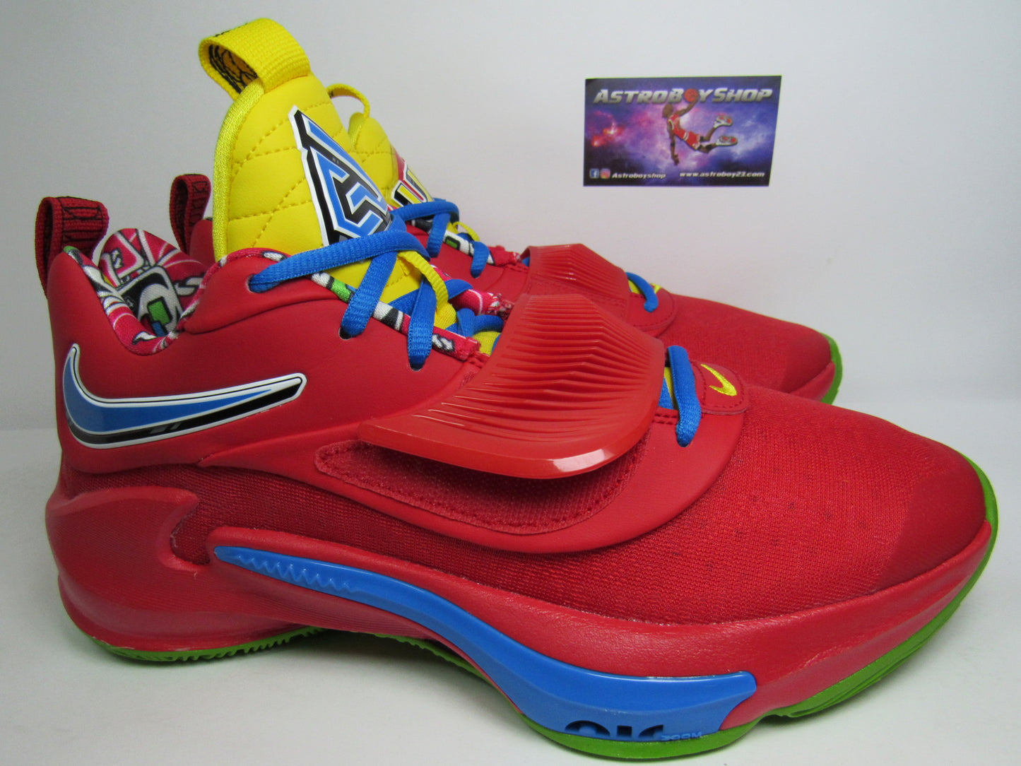 NIKE GIANNIS FREAK 3 X UNO RED EN CAJA