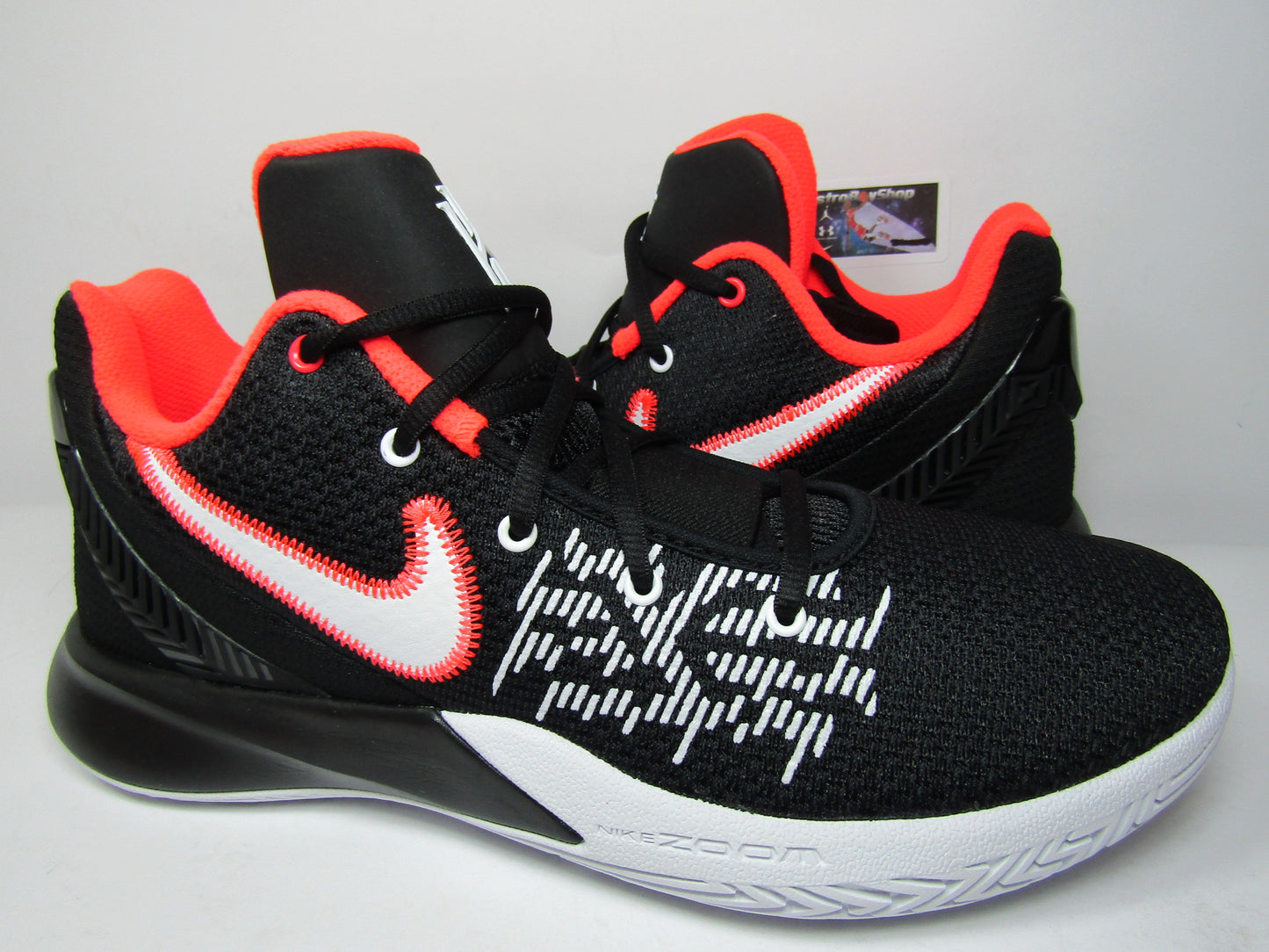 KYRIE IRVING FLYTRAP 2 BRED EDITION
