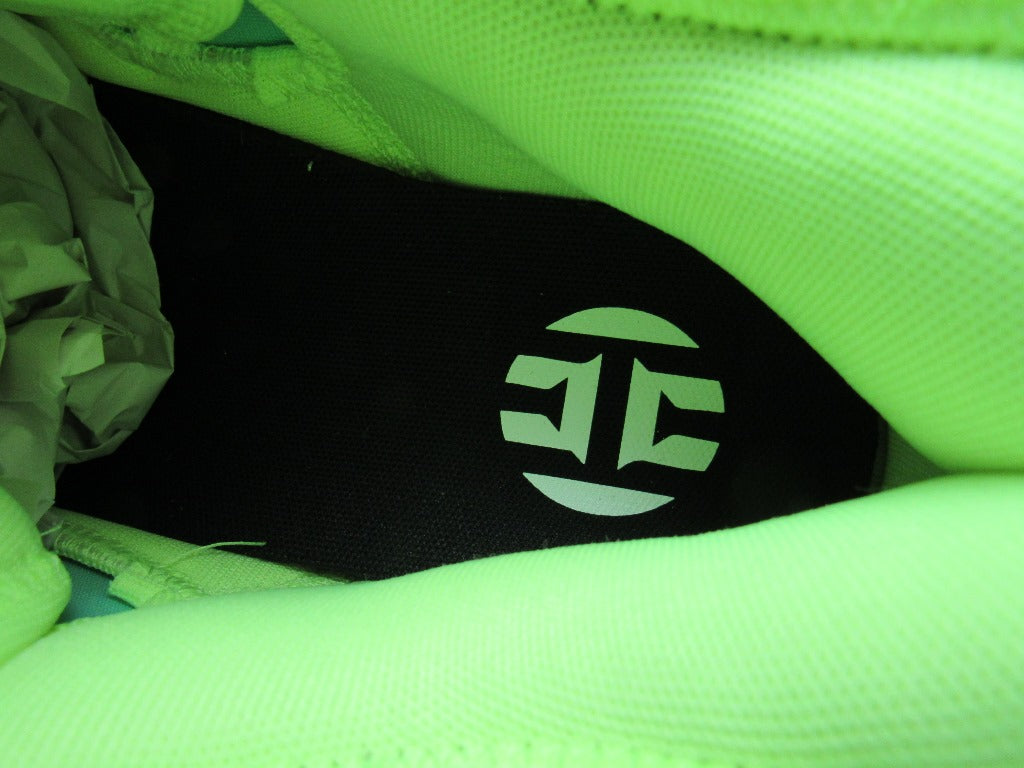 JAMES HARDEN STEPBACK 2 MULTICOLOR EN CAJA