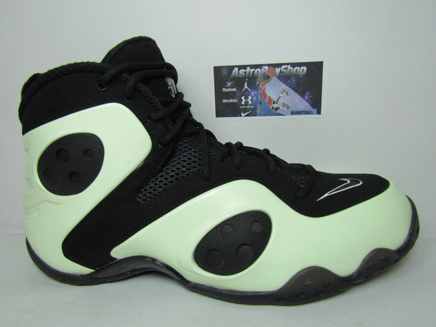 NIKE PENNY ROOKIE "GLOW IN THE DARK" EN CAJA