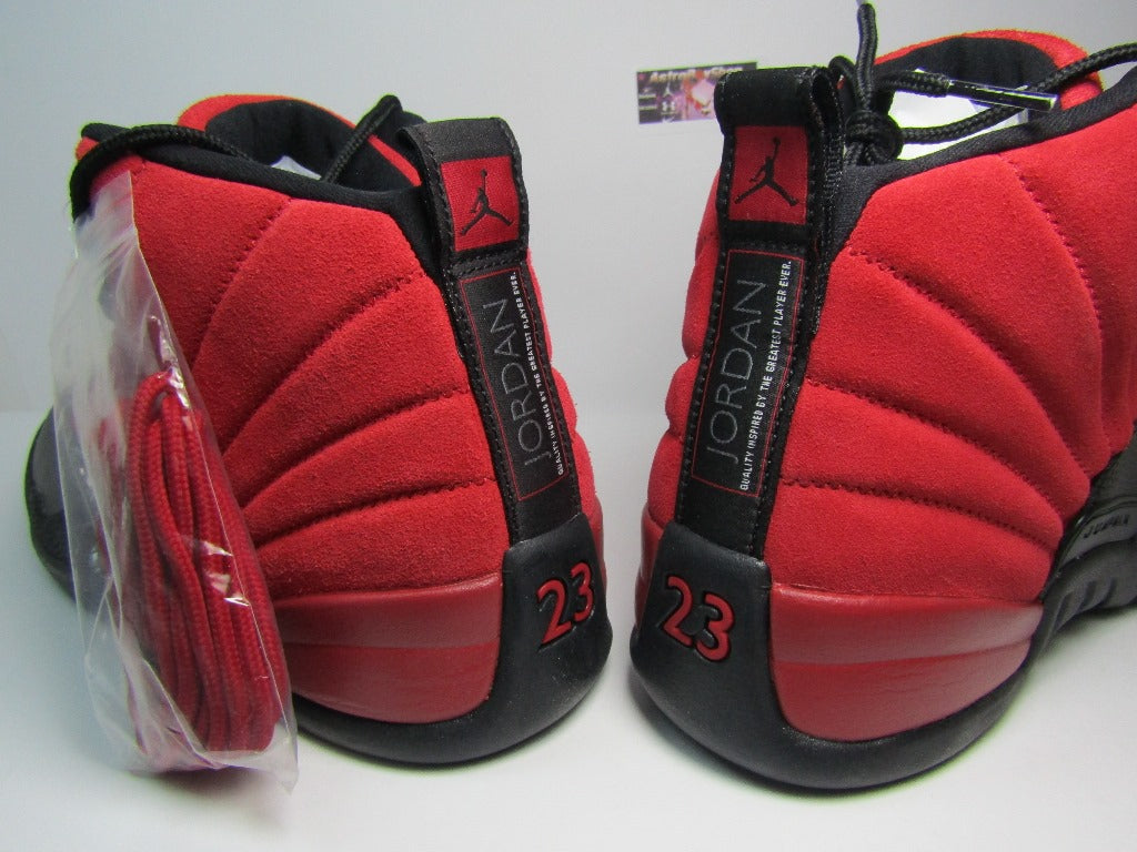 JORDAN 12 "REVERSE FLUE GAME" EN CAJA