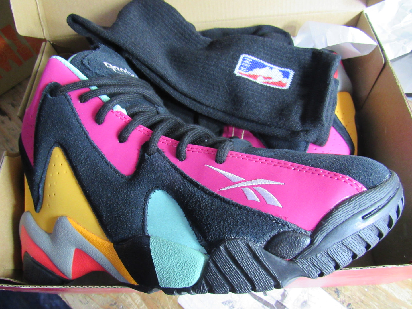 RBK KAMIKAZE 2 MULTICOLOR ASG EN CAJA