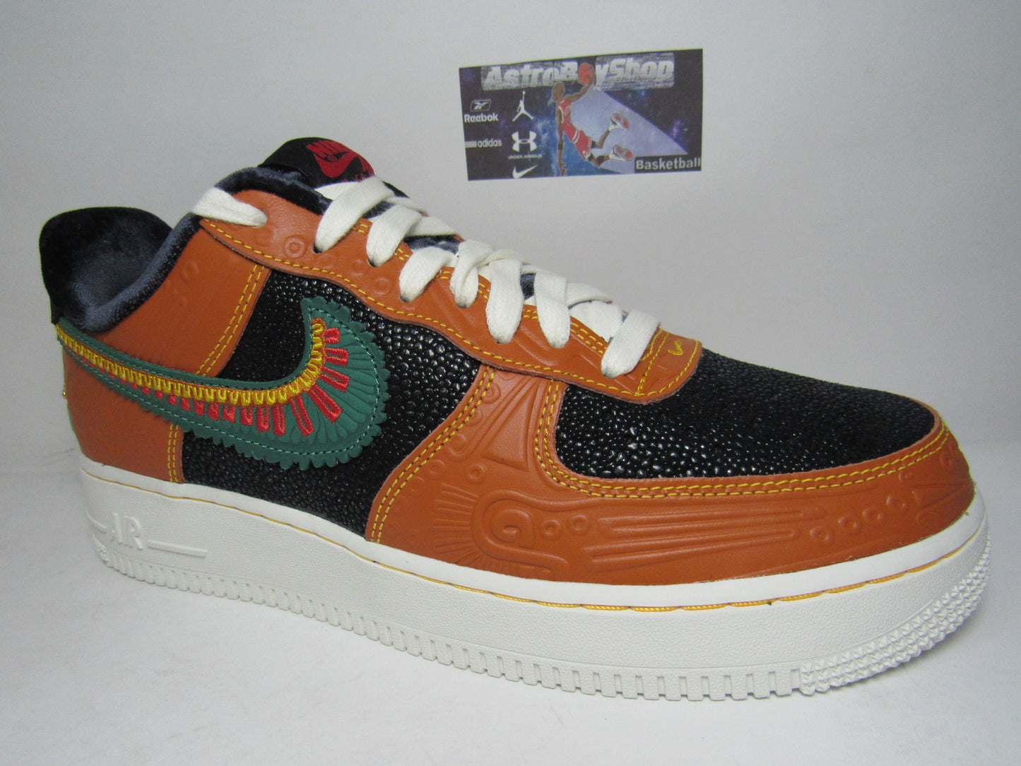 NIKE AIR FORCE ONE "SIEMPRE FAMILIA" DIA DE MUERTOS 2021 EN CAJA