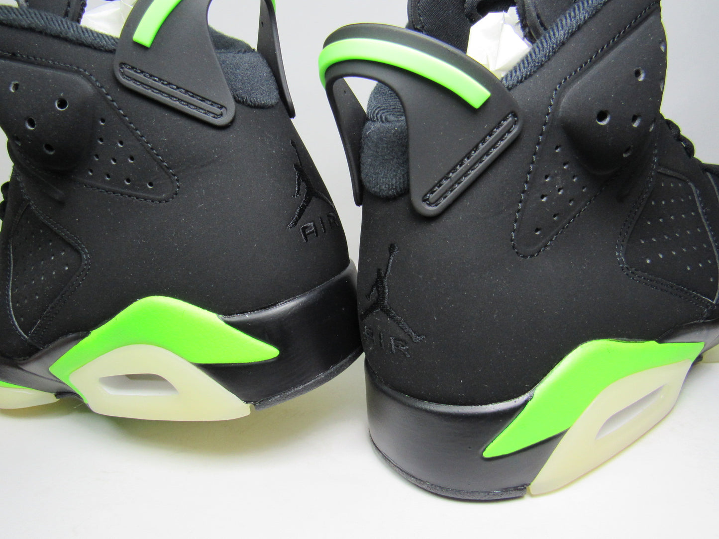 JORDAN 6 ELECTRIC GREEN EDITION EN CAJA