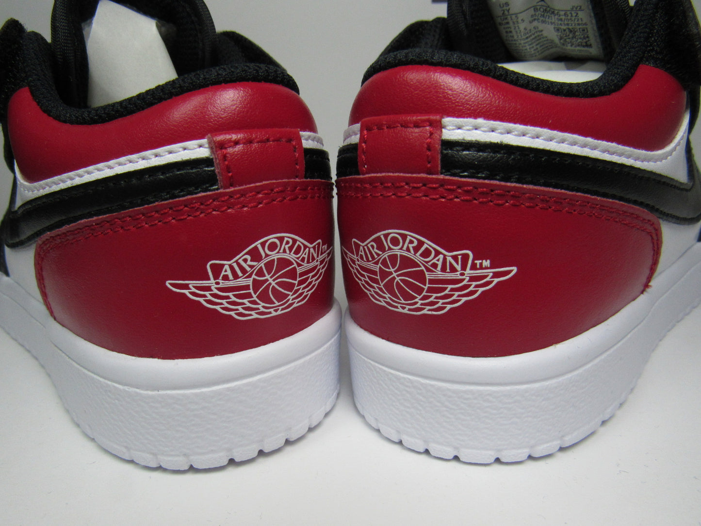 JORDAN 1 LOW ALT PS KIDS BRED TOE EN CAJA