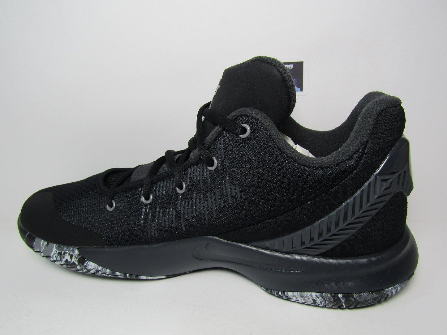 KYRIE IRVING FLYTRAP 2 BLACK SILVER EDITION
