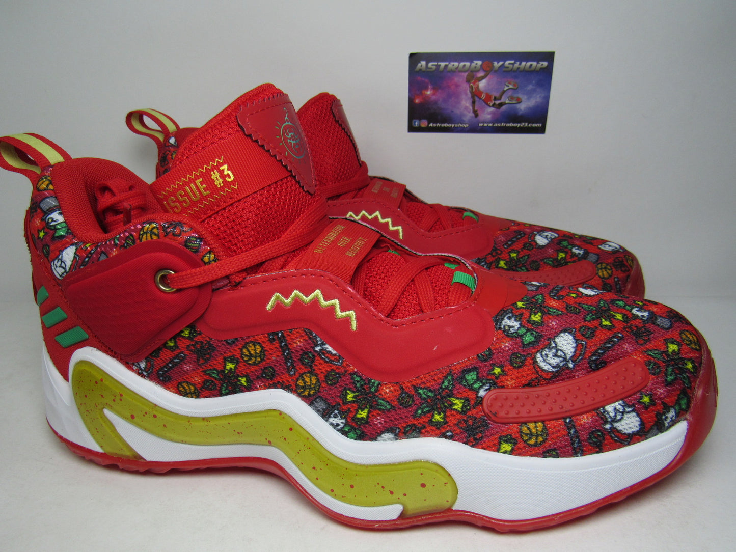 ADIDAS DONT ISSUE 3 "CHRISTMAST" EN CAJA