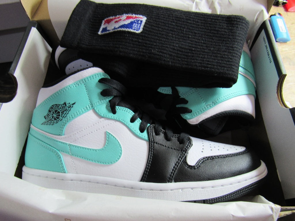 JORDAN 1 MID "IGLOO" EDITION EN CAJA