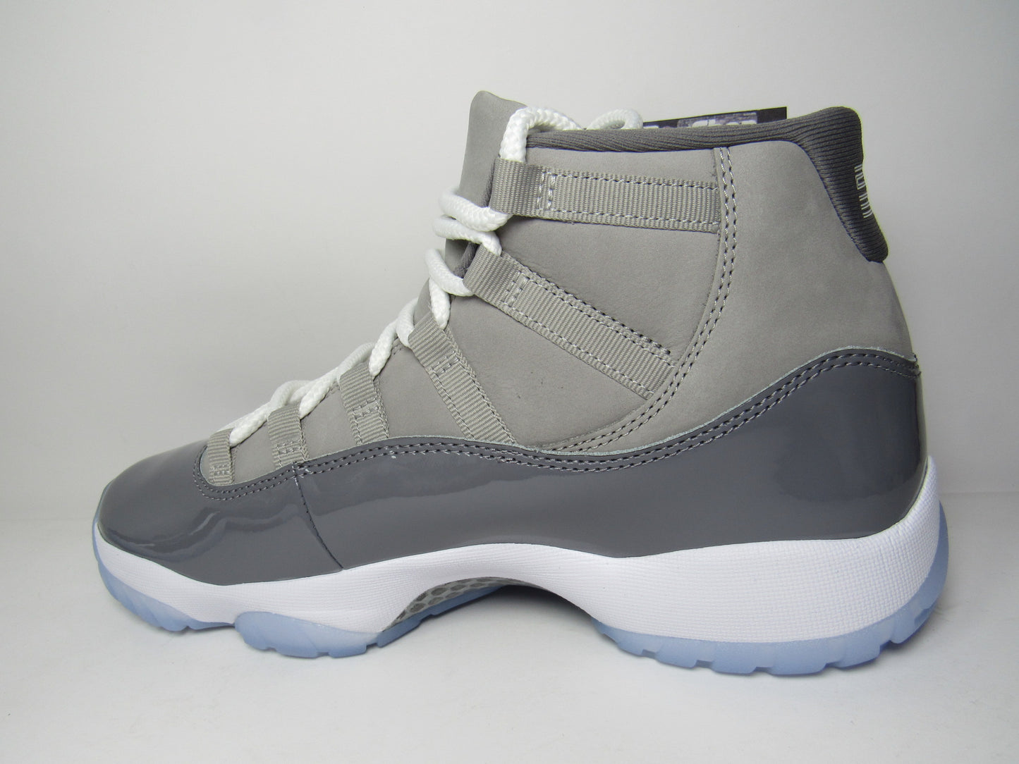 JORDAN XI COOL GREY EDITION EN CAJA